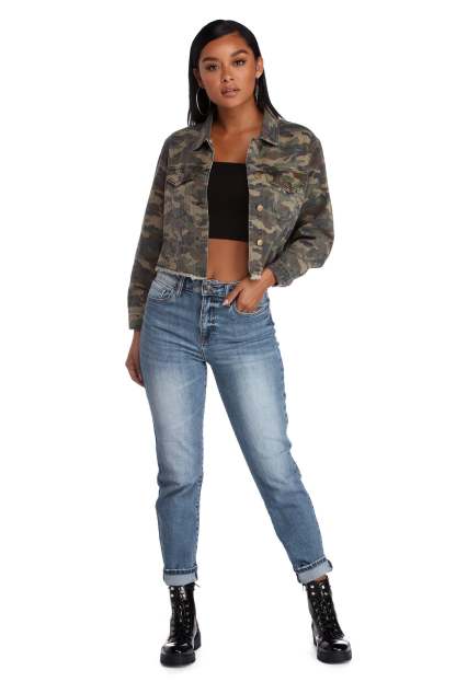 Super High Rise Mom Jeans - Lady Occasions