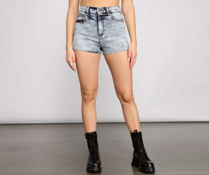 Vintage Vibes Acid Wash Denim Shorts - Lady Occasions