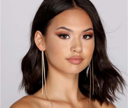 Sweet Simplicity Linear Earrings - Lady Occasions