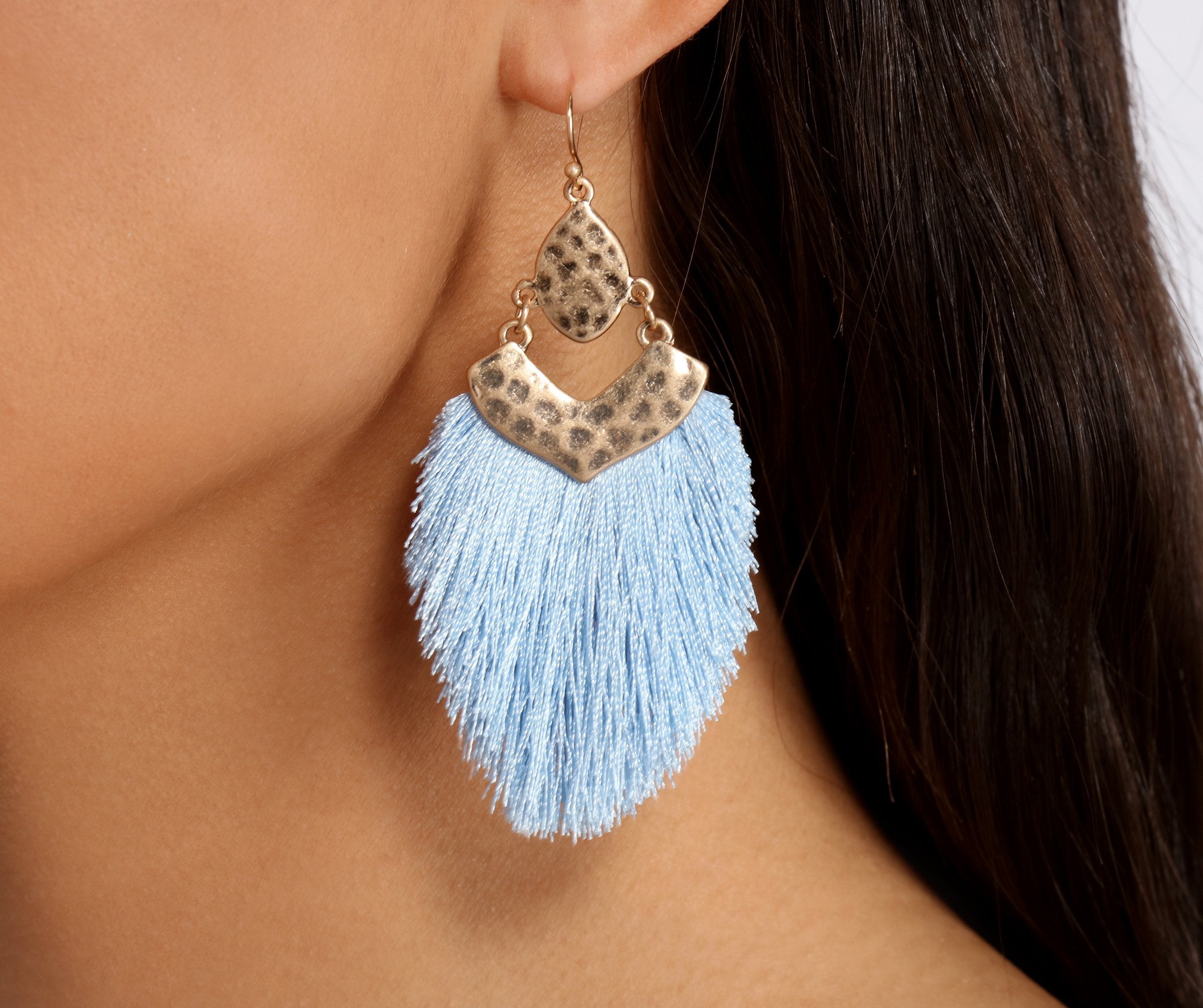 Feeling Fab Fan Tassel Earrings - Lady Occasions
