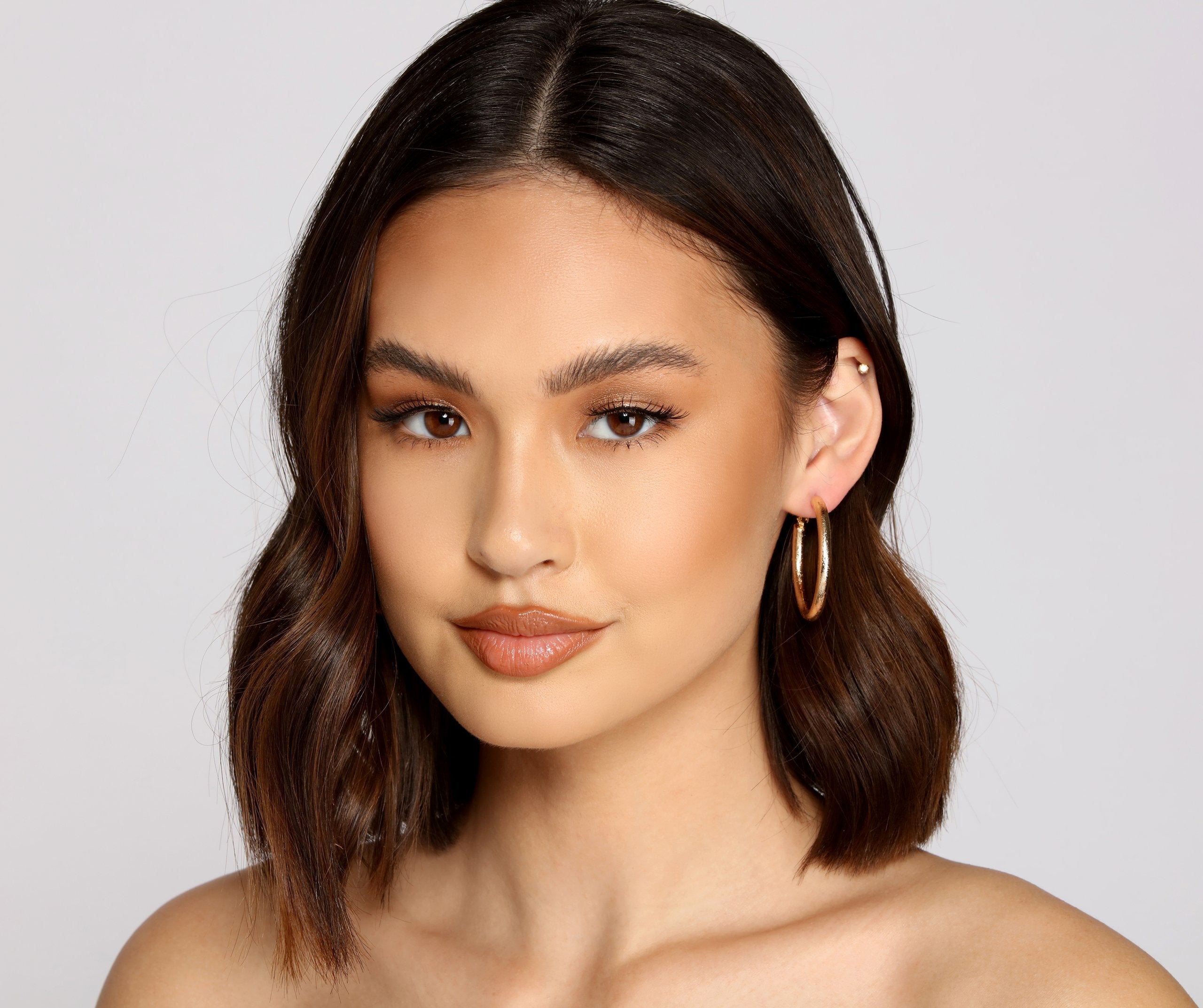 Trendy And Chic Three-Pack Hoops Set - Lady Occasions