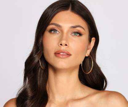 Twist Of Fate Hoop Earring Set - Lady Occasions