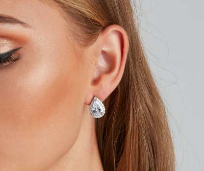 The Finer Things Teardrop Halo Studs - Lady Occasions