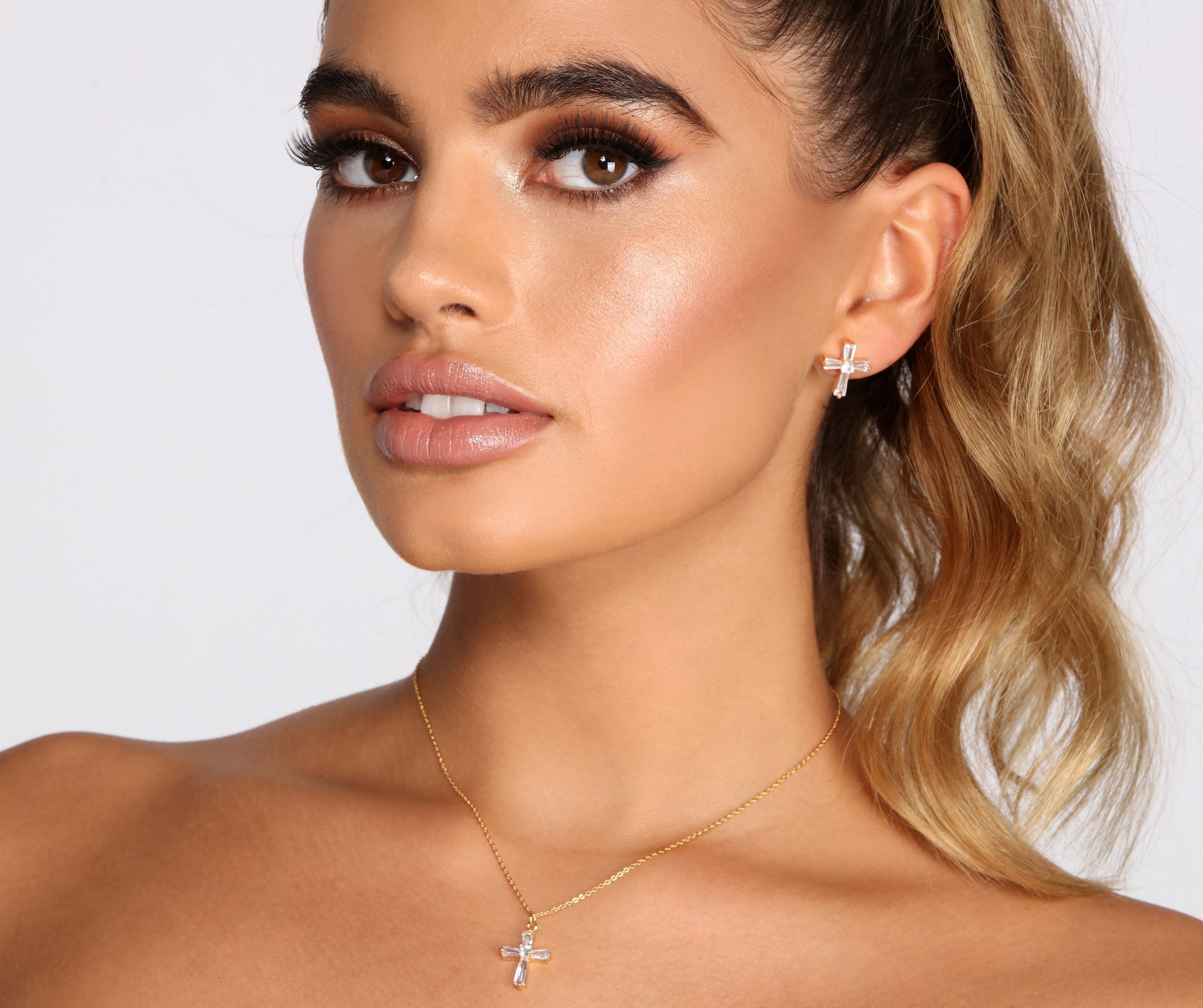 Don't Cross The Line Cubic Zirconia Necklace + Earring Set - Lady Occasions