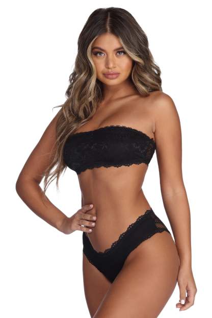 Irresistible Lace Bandeau And Panty - Lady Occasions
