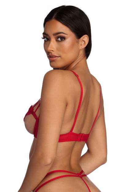 Just Enough Lingerie Set - Lady Occasions