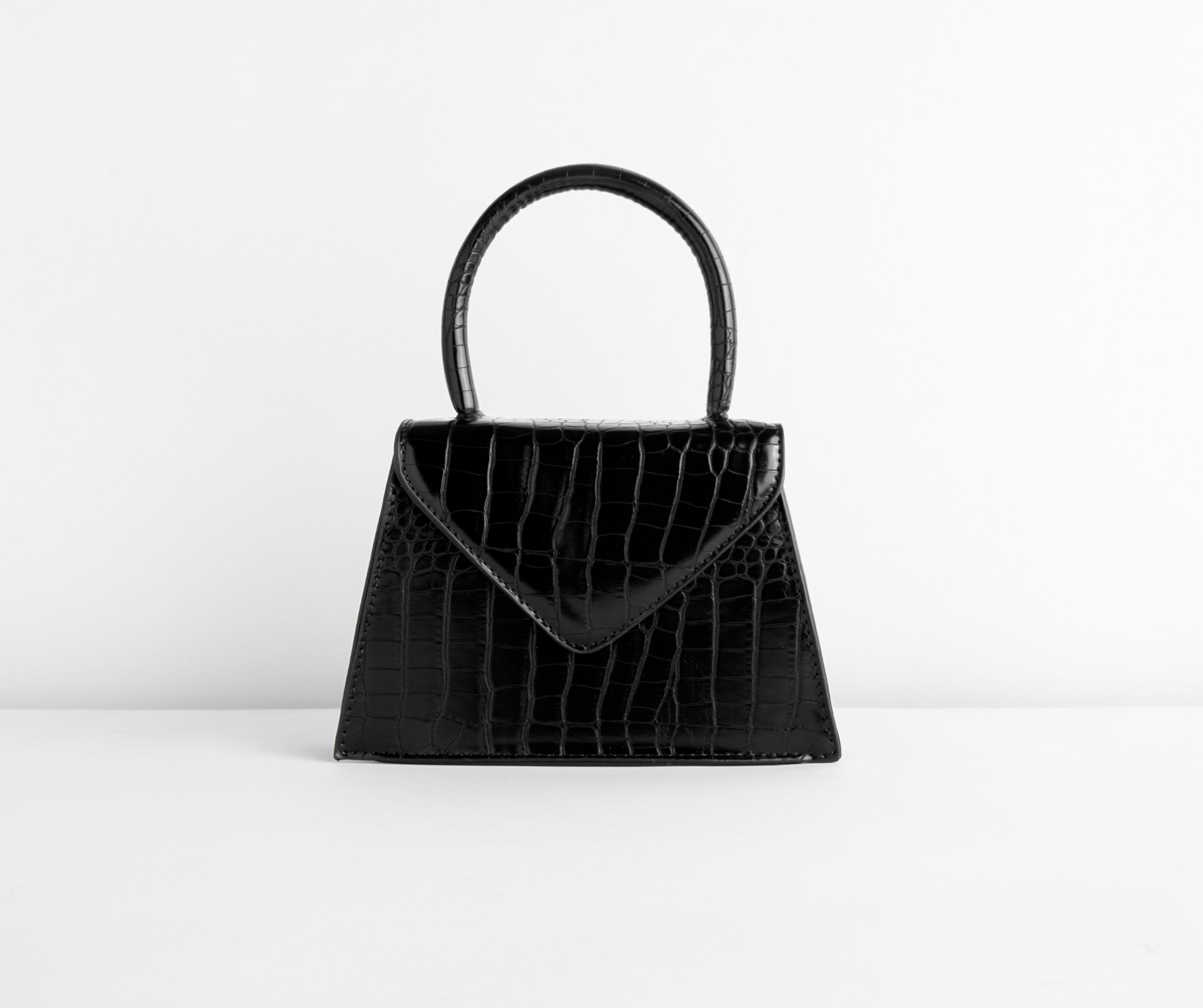 Dile Me In Mini Purse - Lady Occasions