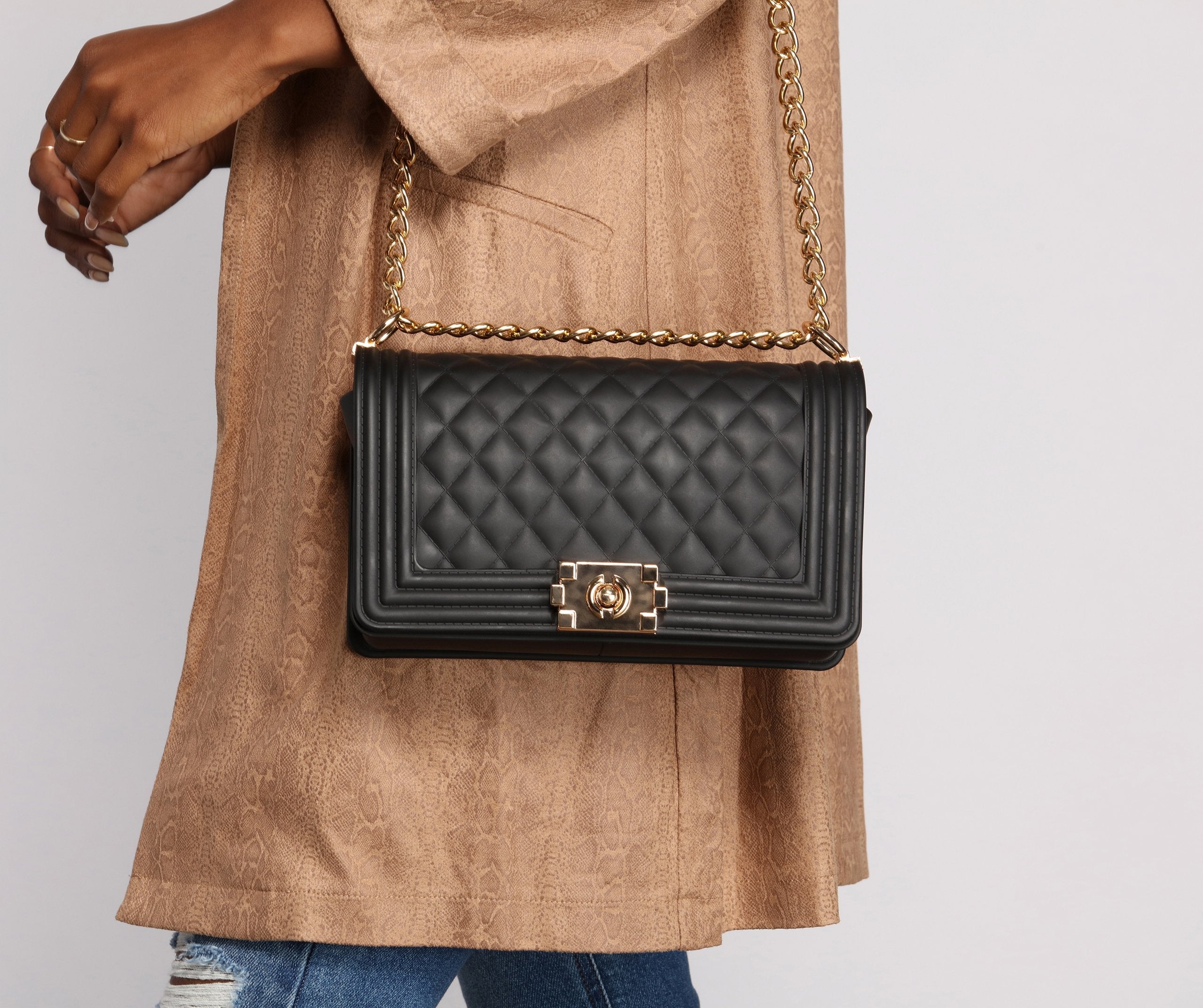 Diva Moment Large Jelly Quilted Crossbody - Lady Occasions