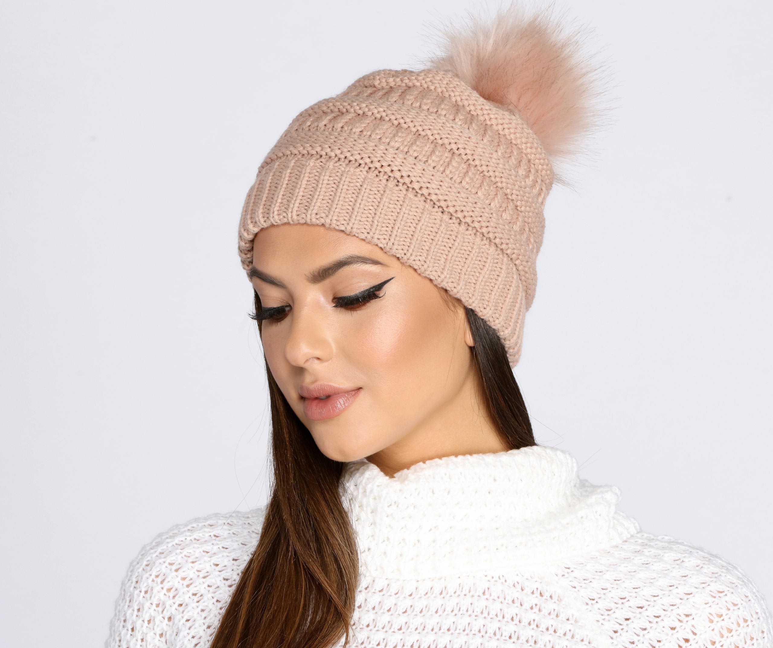 Cuddle Buddy Knit Pom Pom Beanie - Lady Occasions