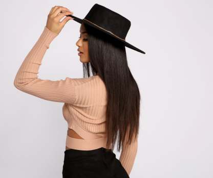 A Touch of Chic Boater Hat - Lady Occasions