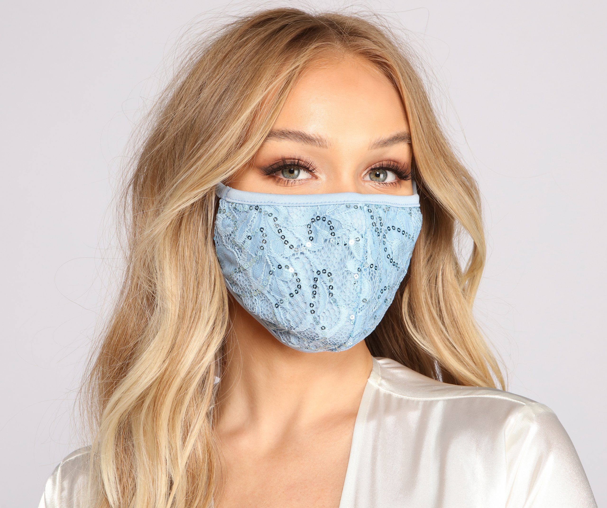 Sequin and Lace Face Mask - Lady Occasions