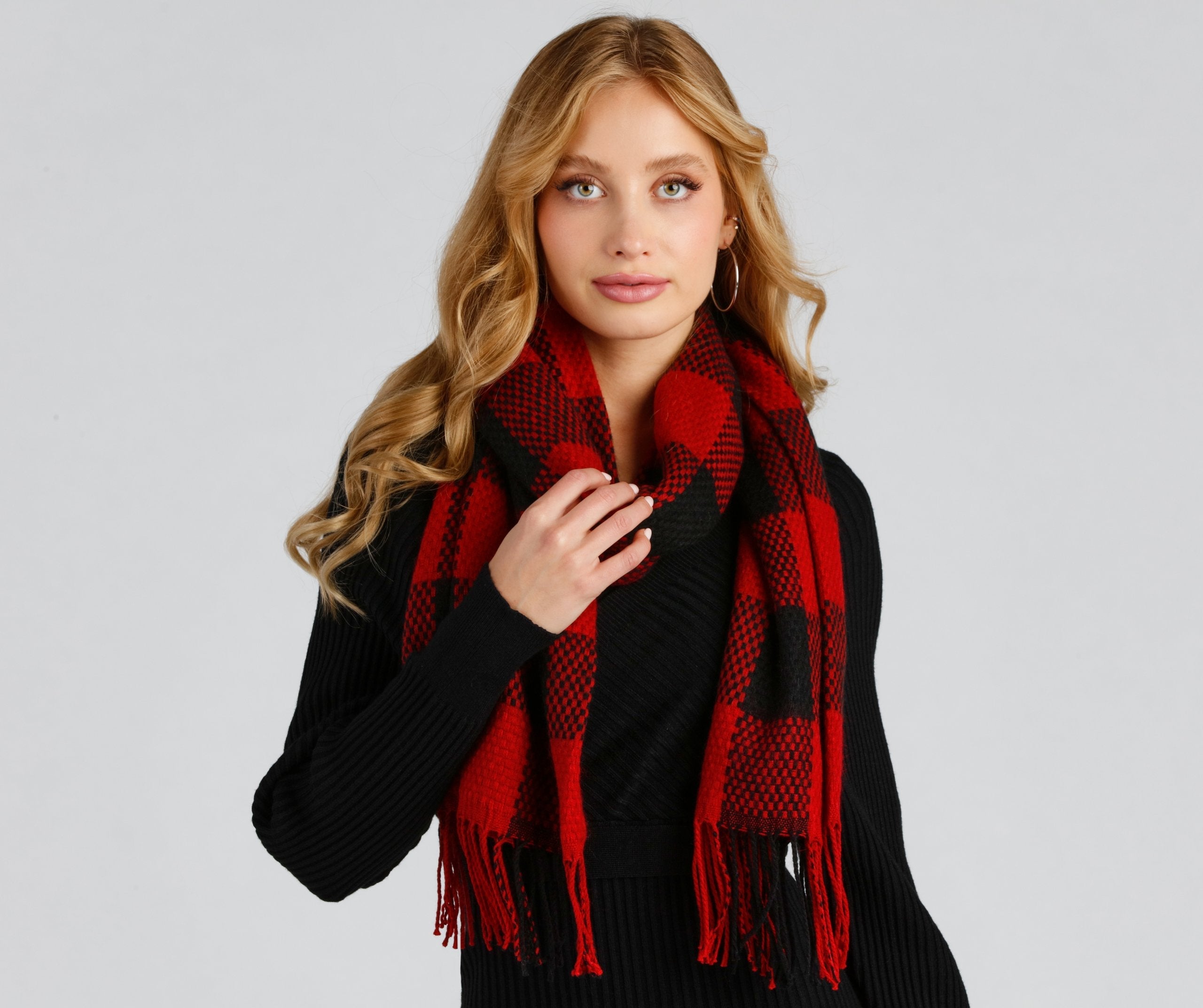 Stylish In Plaid Fringe Scarf - Lady Occasions