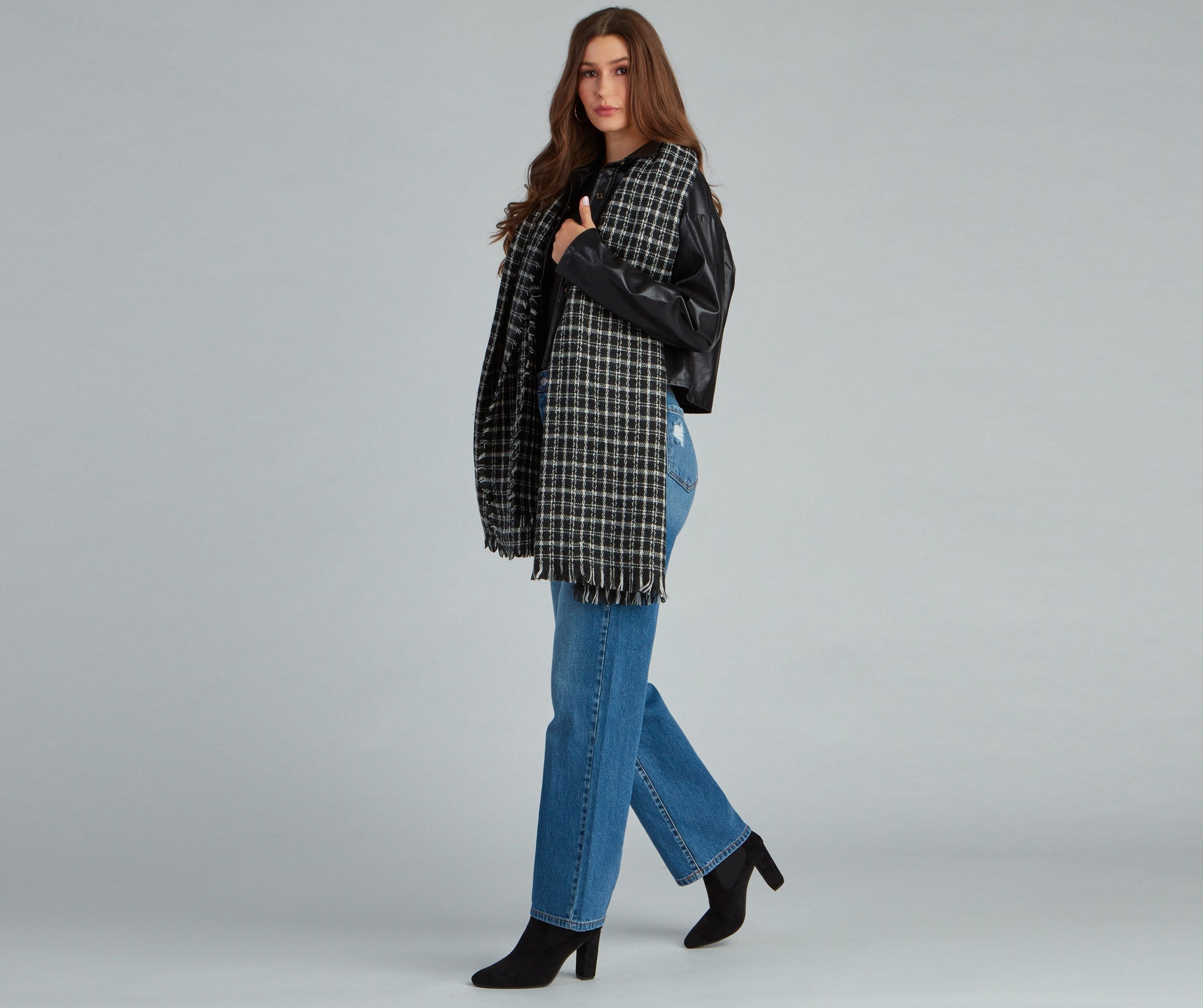 Effortlessly Chic Plaid Scarf - Lady Occasions