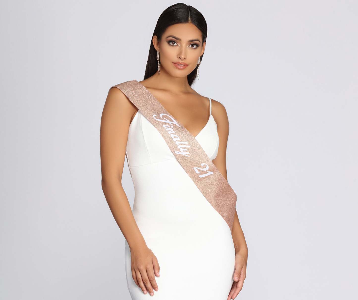 Finally 21 Glitter Sash - Lady Occasions