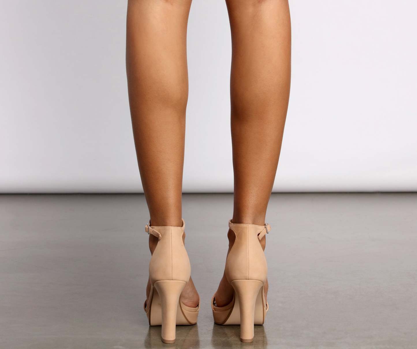 Must-Have Basic Platform Block Heels - Lady Occasions