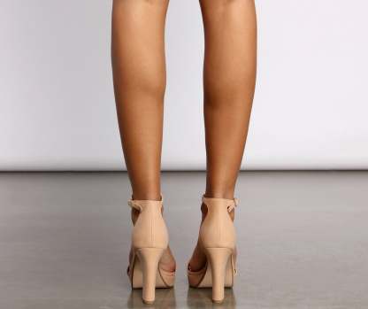 Must-Have Basic Platform Block Heels - Lady Occasions