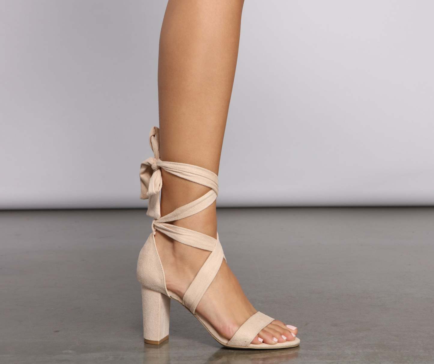 Lace Up Glamour Block Heel - Lady Occasions
