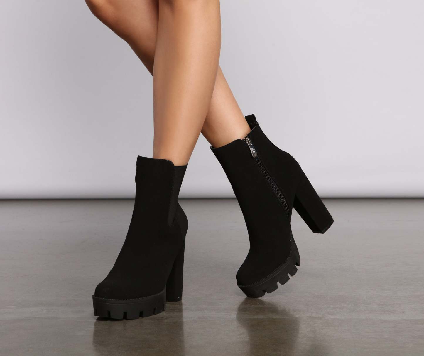 Effortlessly Edgy Block Heel Booties - Lady Occasions