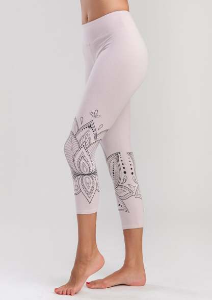 Lily Lotus Capri - Lady Occasions