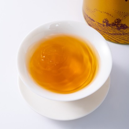 2025 First Grade Golden Tips Black Tea – Premium Quality with Smooth Flavor (300g)