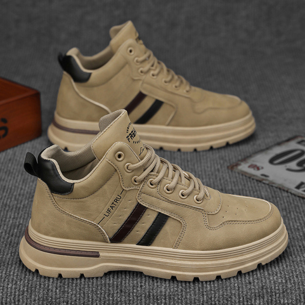 Pantofi înalți pentru bărbați