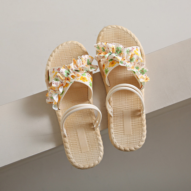 Kényelmes nyári papucsok