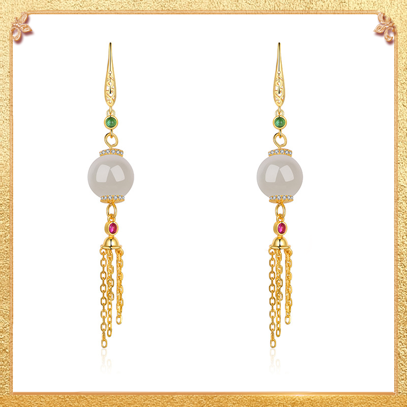 close-up shot display of the bounty earrings