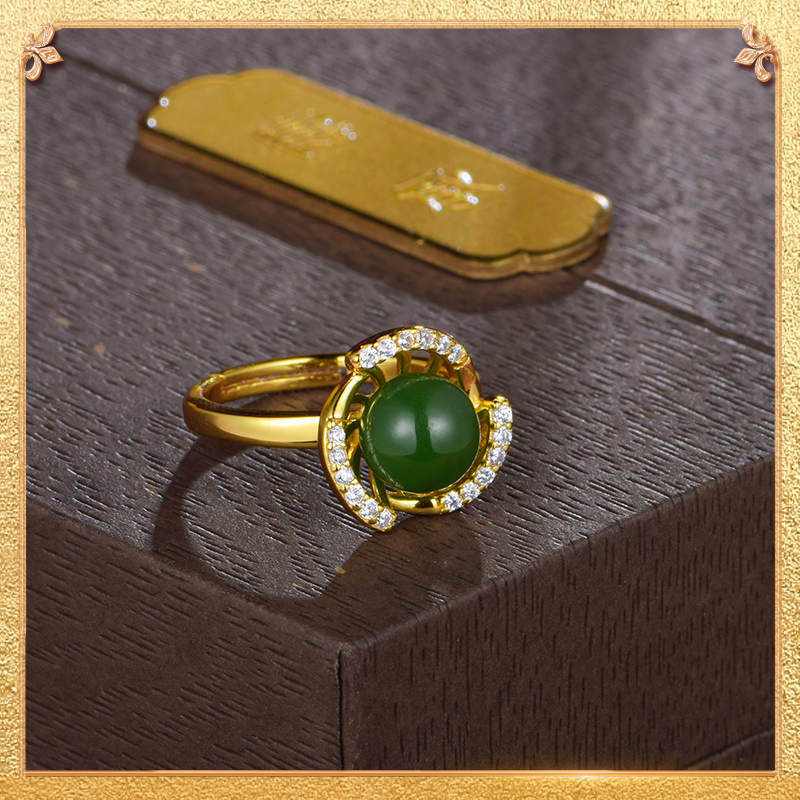 Starlight Ring - Adorn your fingers with its ingeniously crafted charm