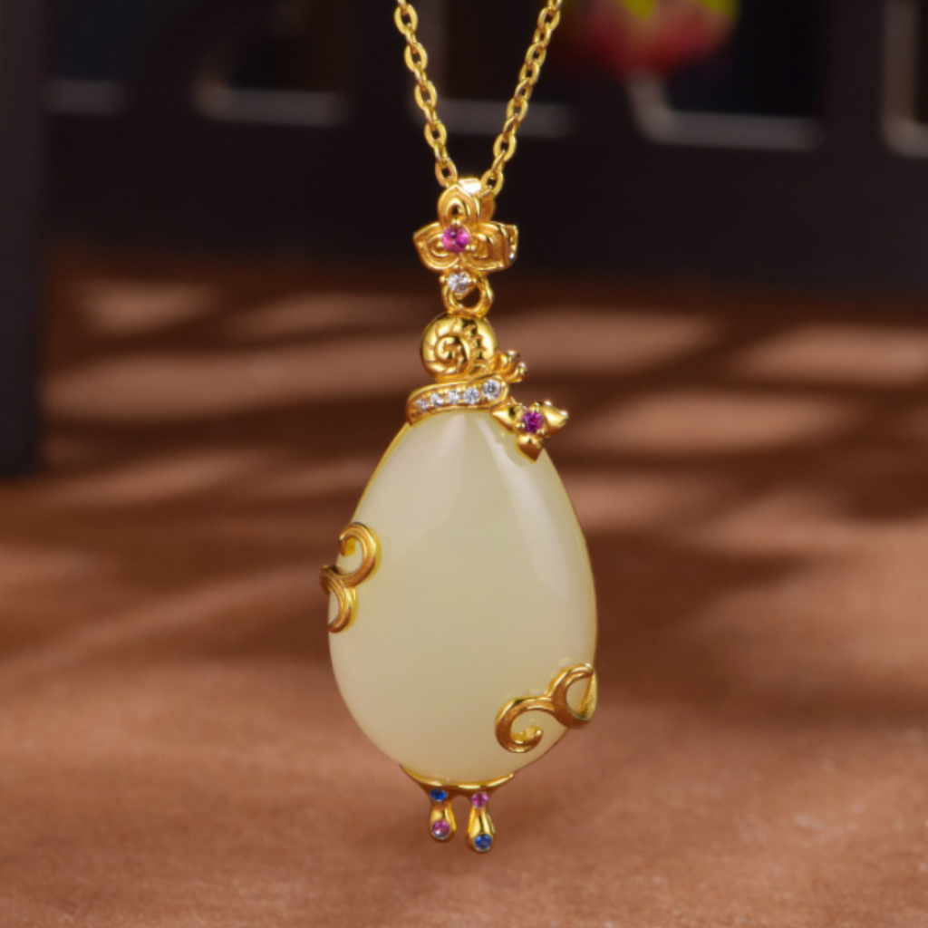 Hetian White Jade "Flower Language" Pendant (Model K1580)