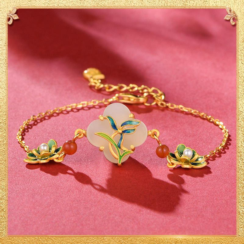 the second display of the orchid bracelet
