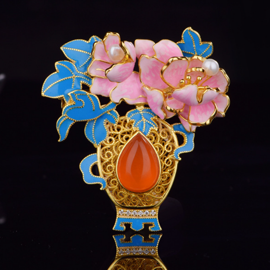 Southern Red Agate "Treasure Vase" Brooch/Pendant (Model K3485)
