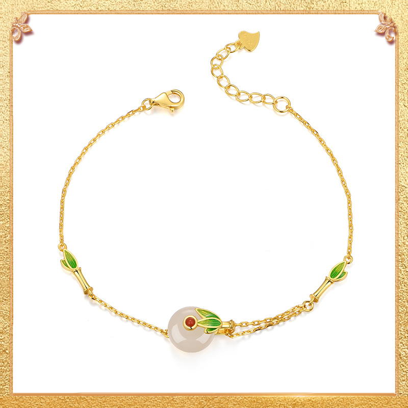 close-up shot display of the rising steadily bracelet