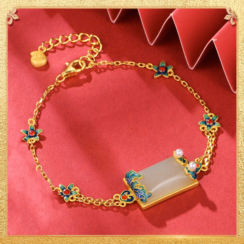 the first display of the great luck bracelet