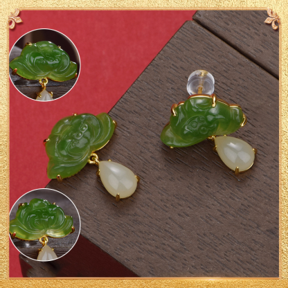 Lotus Drop-shaped Earrings