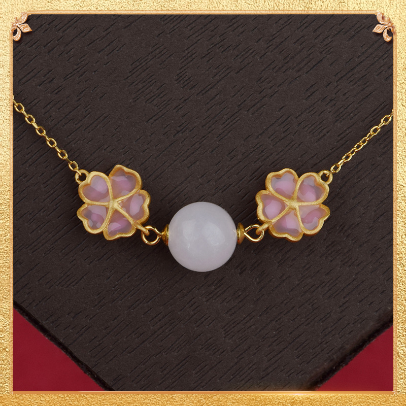 the second display of the cherry blossom bracelet