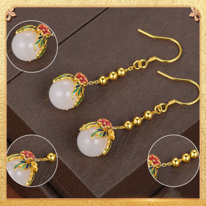 detail display of the meanings of flowers earrings