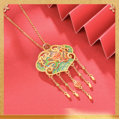 the fourth display of the phoenix ruyi lock pendant