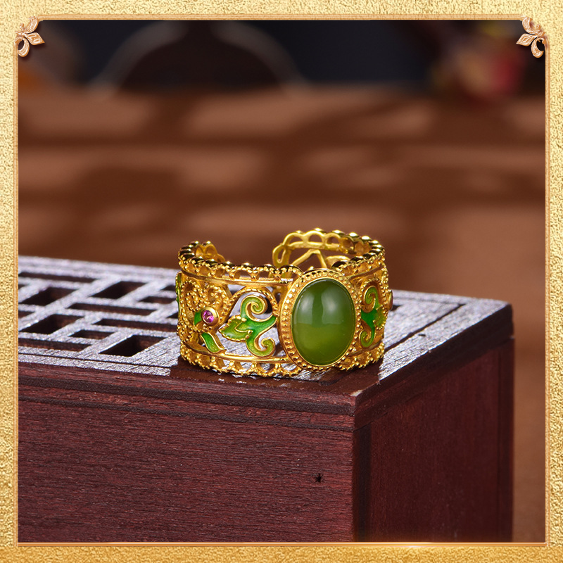 Retro Jasper Ring - Hetian jasper has a luxurious texture