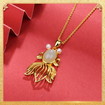 the third display of the lucky fish pendant