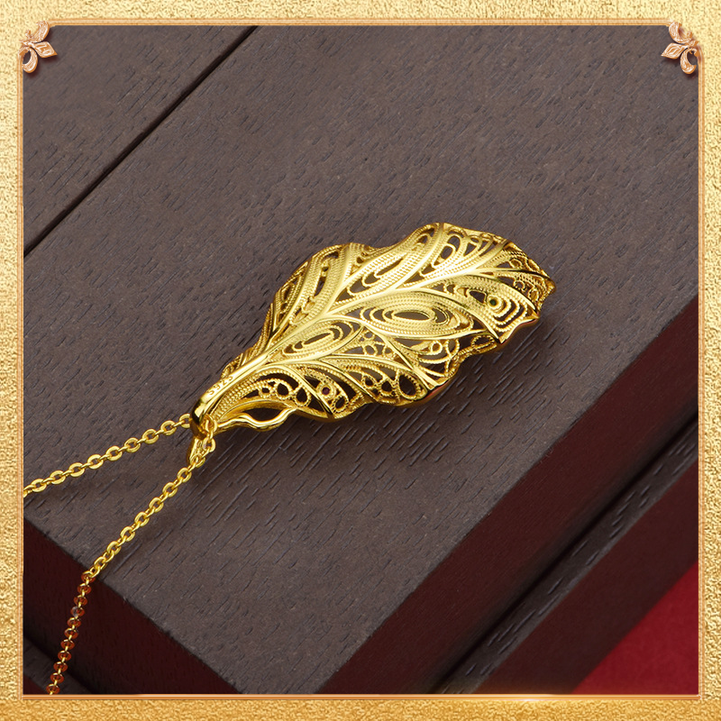 close-up of the back side of the autumn leaves pendant