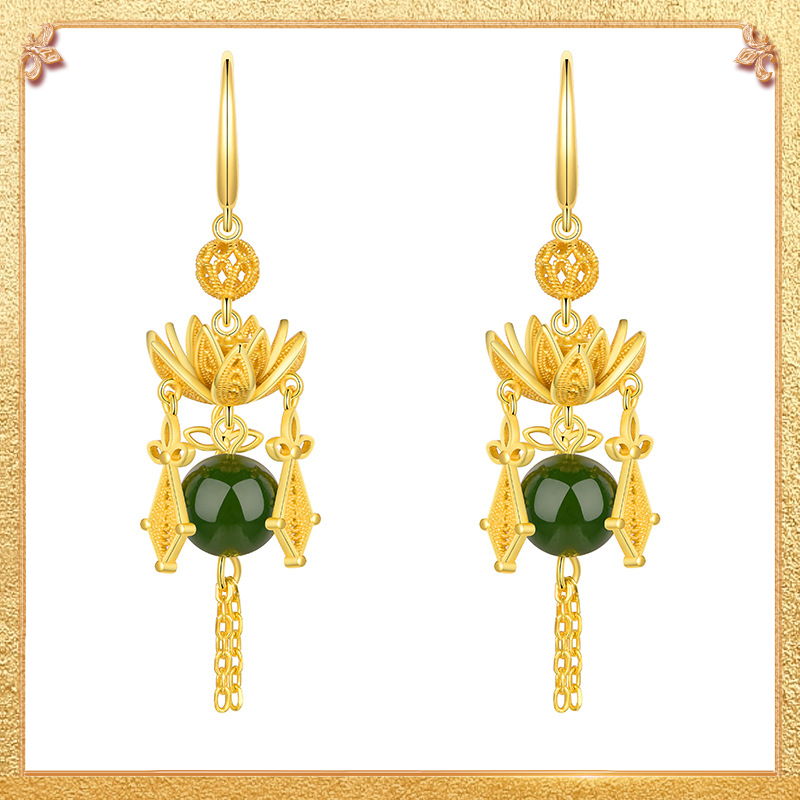 close-up shot display of the luxuriant flowers Earrings
