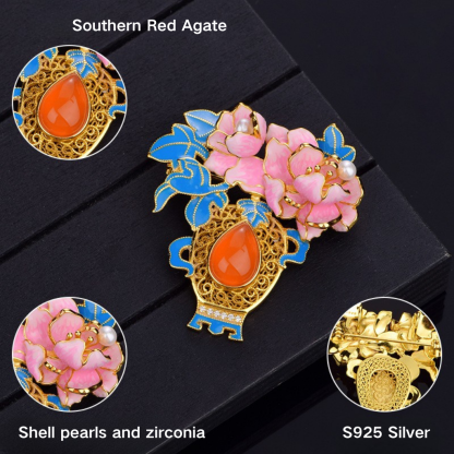 Southern Red Agate "Treasure Vase" Brooch/Pendant (Model K3485)