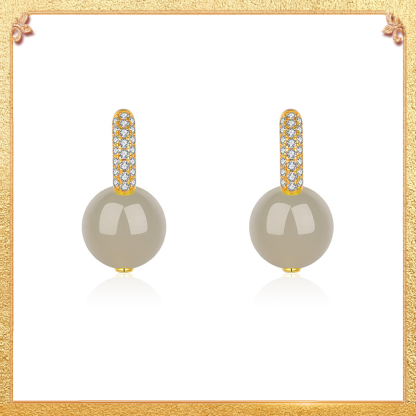 close-up shot display of the baby's breath earrings