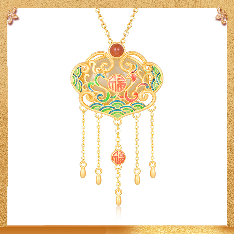 close-up shot display of the phoenix ruyi lock pendant