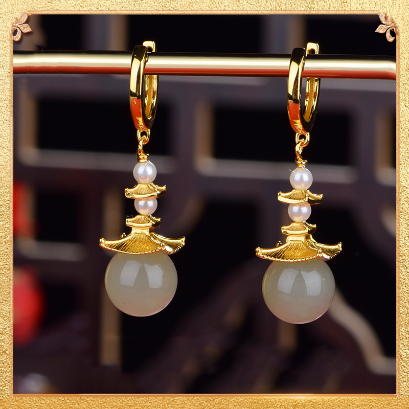 the first display of the palace earrings