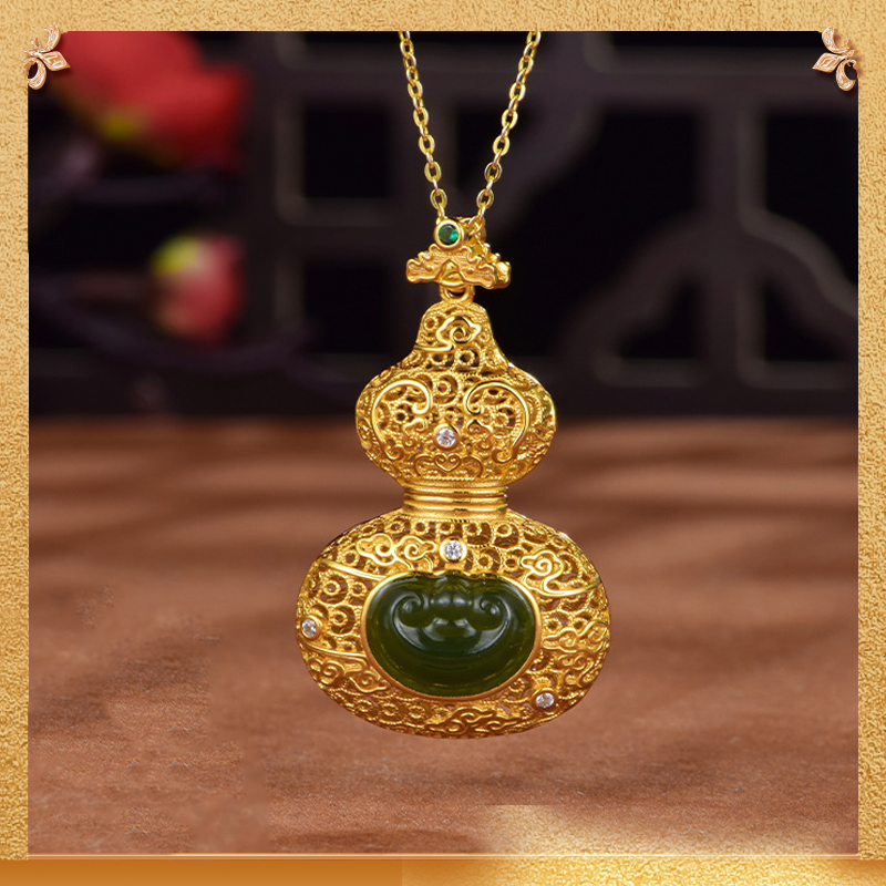 the first display of the lucky gourd pendant