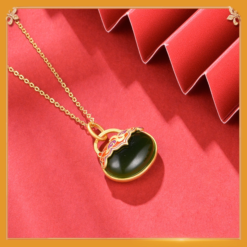 the third display of the phoenix nirvana pendant