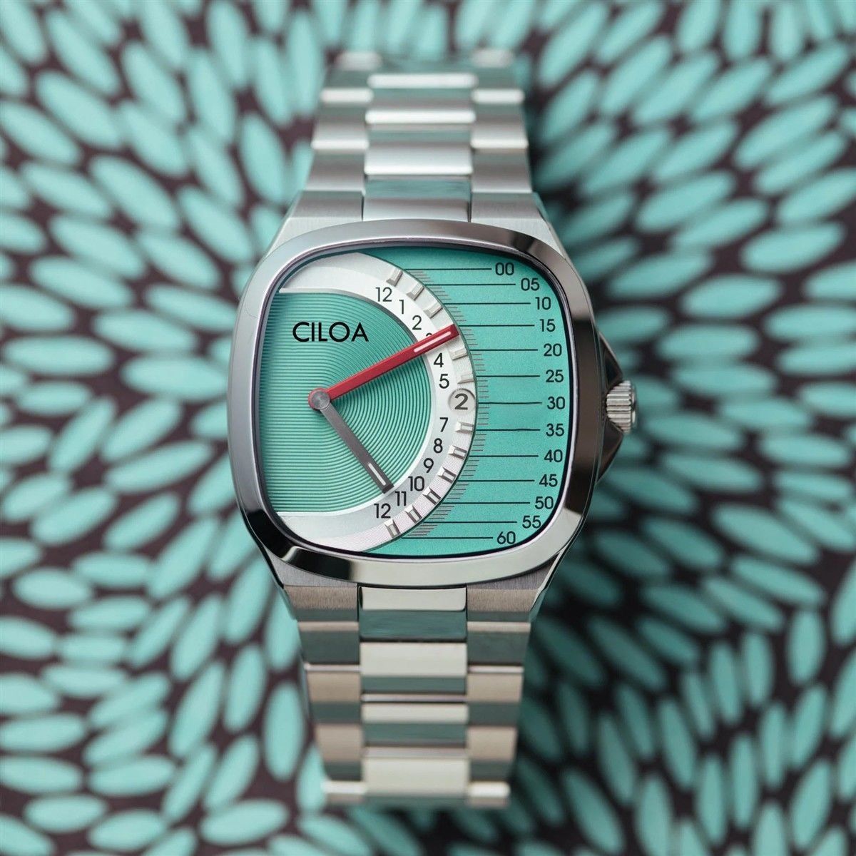 Timeline Retrograde Automatic Watch– Mint Dial