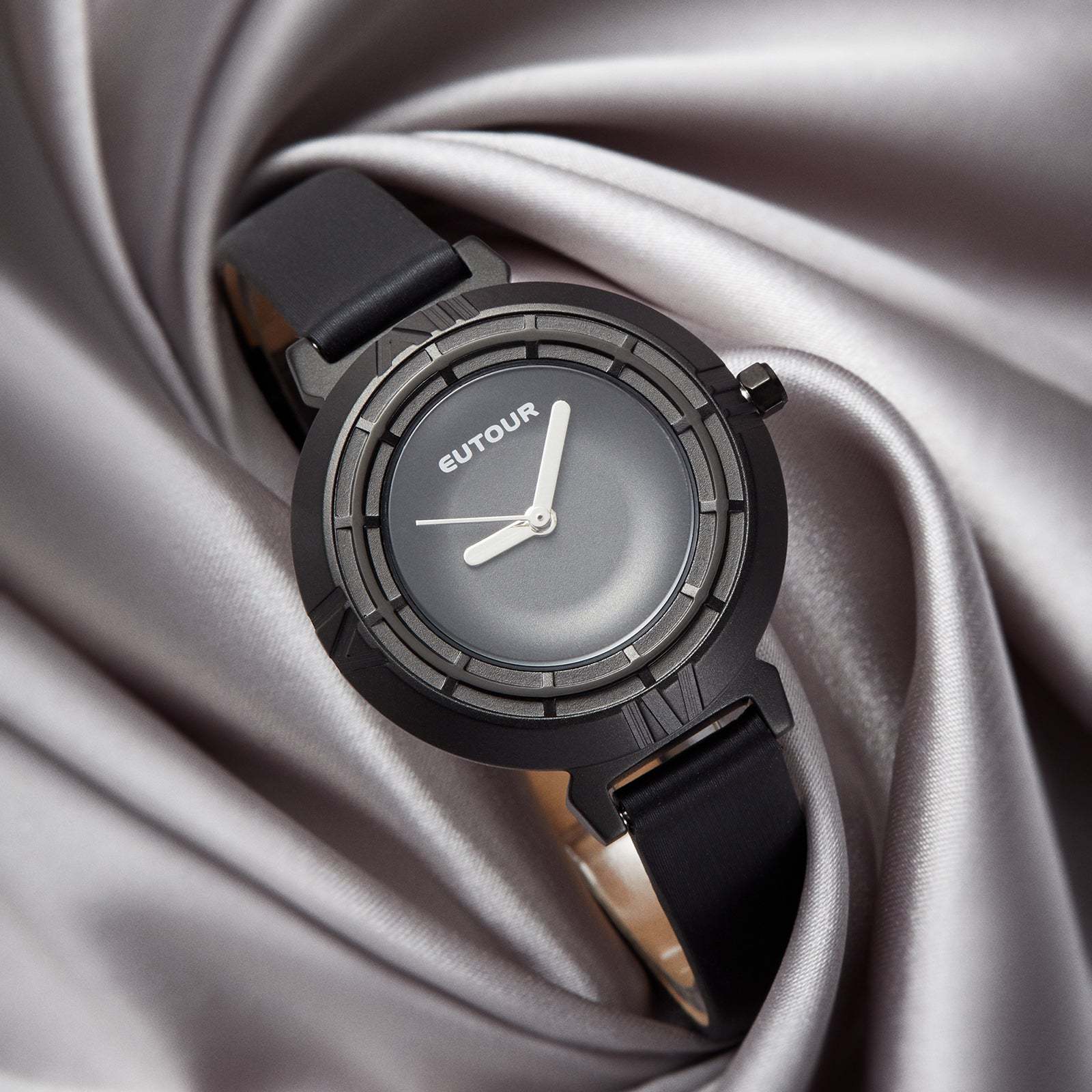 EUTOUR Elegance Quartz Women's Watch Analog U044