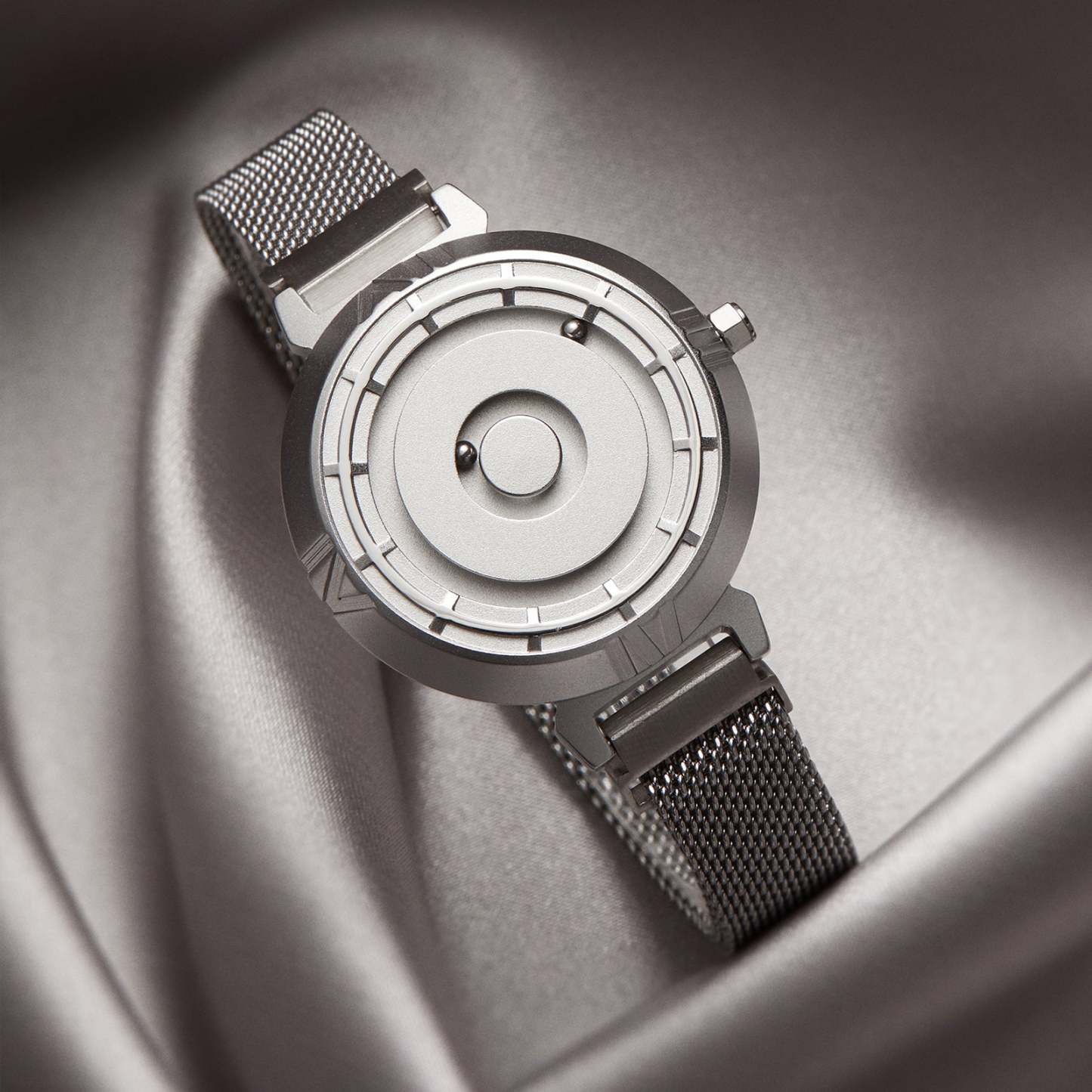 EUTOUR Magnet Watch For Women